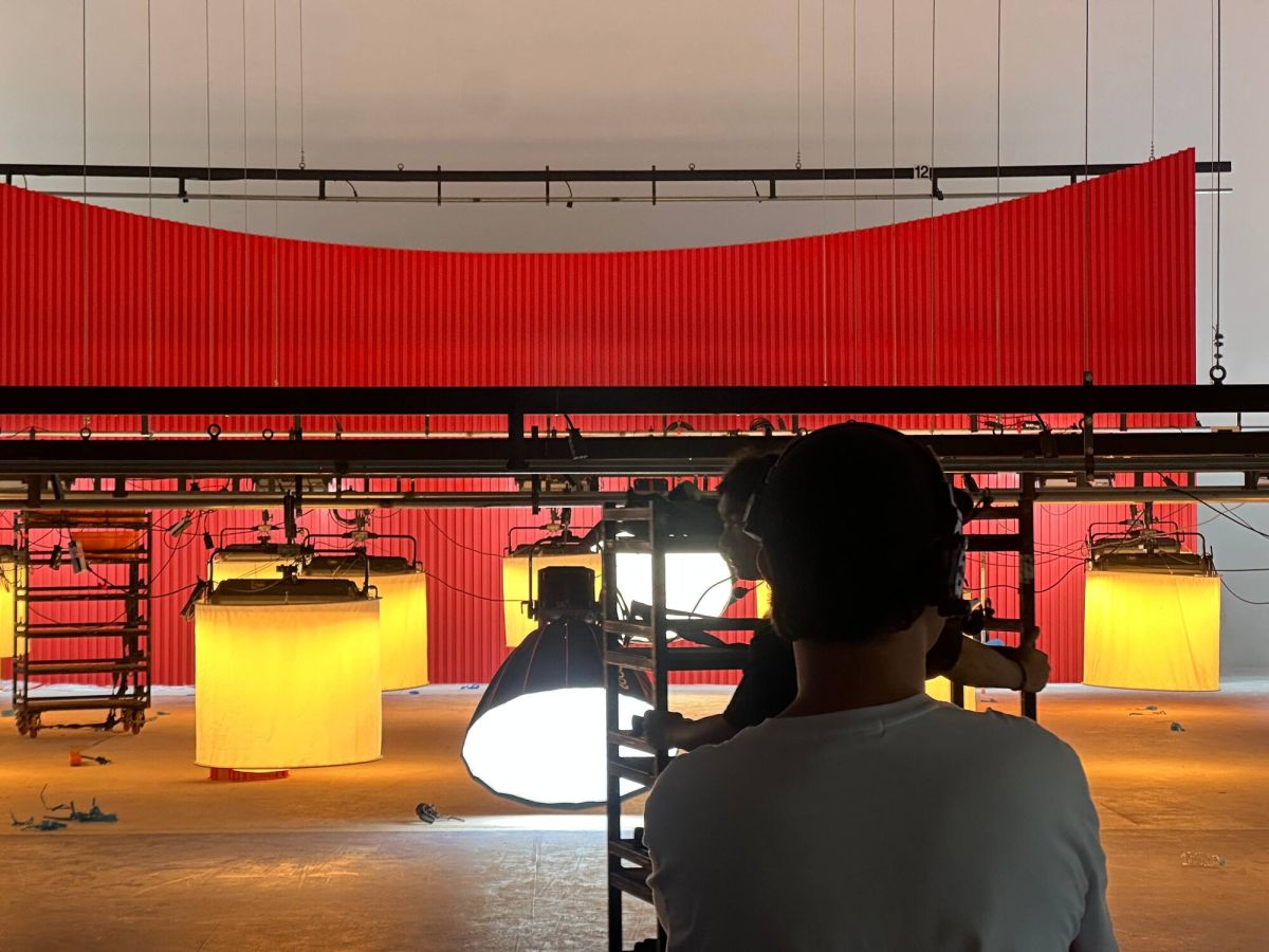 Atmospheric lighting setup on a custom StageKnot sound stage